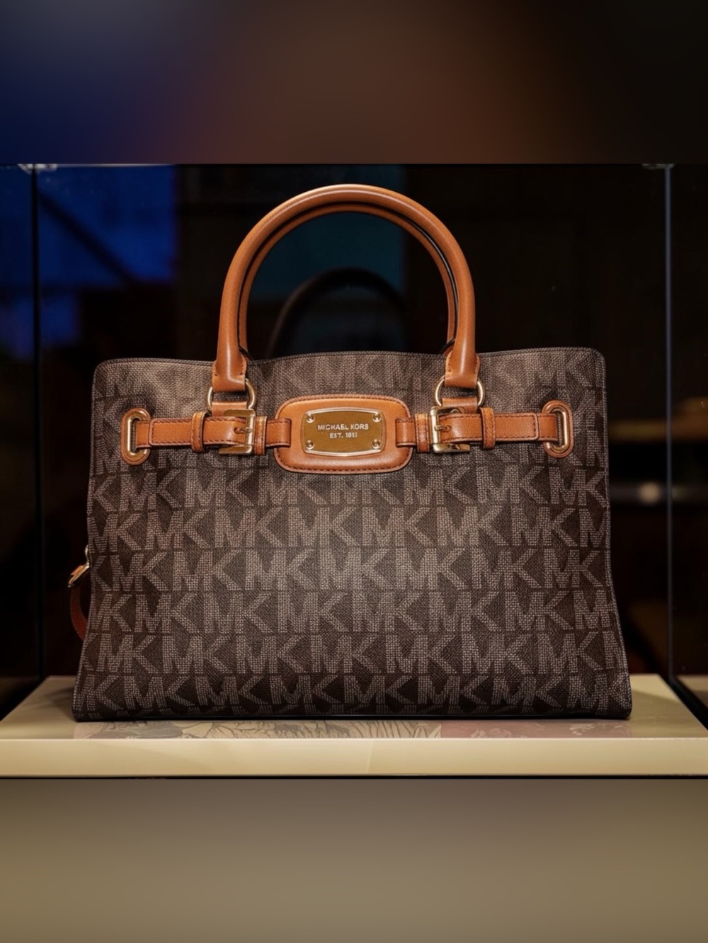 Michael Kors Hamilton Signature Logo Large Tote Bag Brown Tan Gold Like New - Picture 3 of 15
